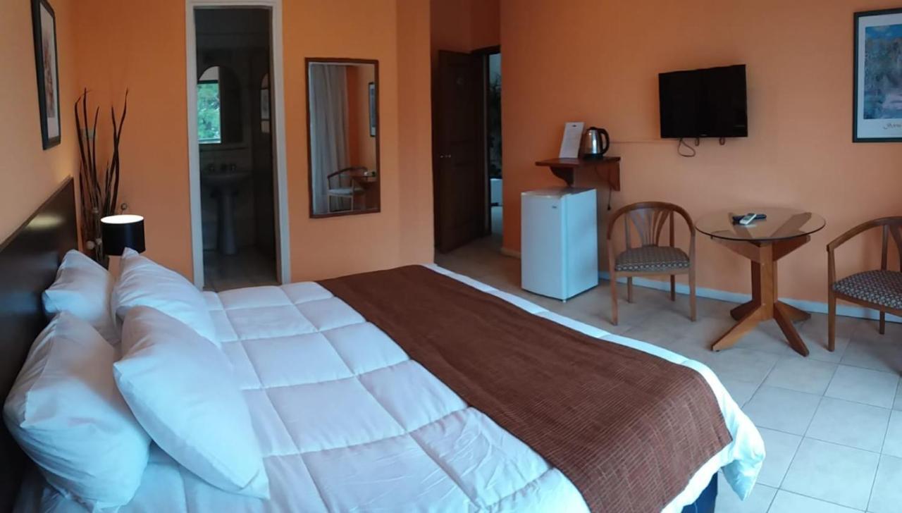 Nuevo Hotel Plaza Minas Exterior photo